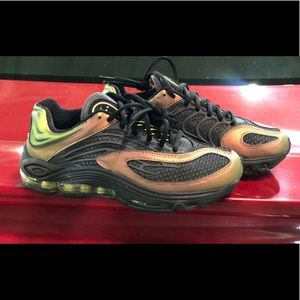 COPY - Brand New! Men’s NIKE sneakers!